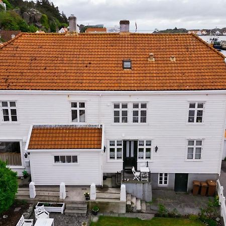 Gamle Apoteket I Gamle Skudeneshavn Appartement Buitenkant foto