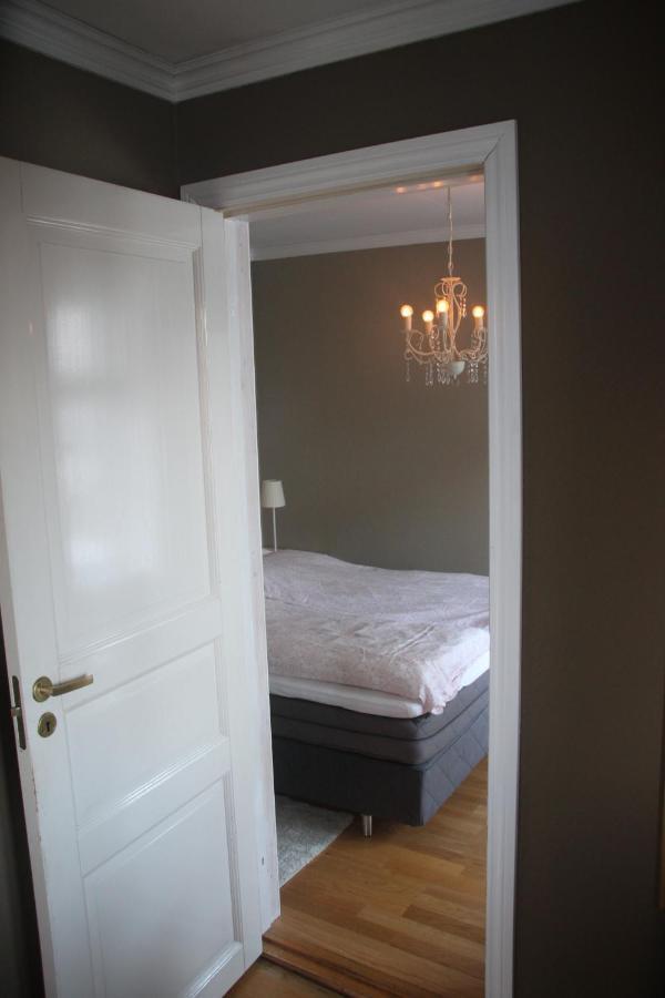 Gamle Apoteket I Gamle Skudeneshavn Appartement Buitenkant foto