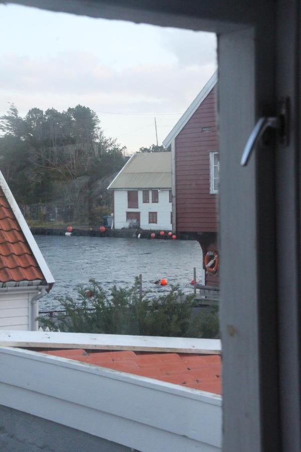 Gamle Apoteket I Gamle Skudeneshavn Appartement Buitenkant foto
